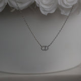 Unchained Elegance